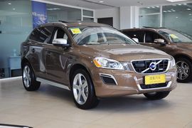 2012款沃尔沃XC60 T6 AWD个性运动版