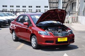 2012款理念S1 1.3L自动舒适型