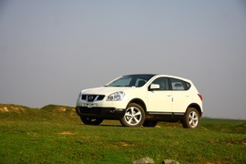 2012款逍客2.0XV 龙 CVT四驱沙漠试驾实拍