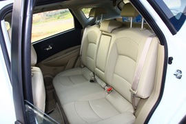2012款逍客2.0XV 龙 CVT四驱沙漠试驾实拍