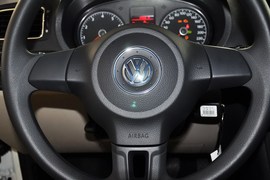 2011款上海大众POLO 1.4L自动致尚版
