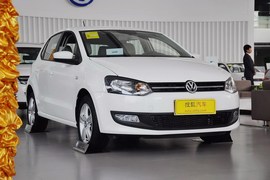 2011款上海大众POLO 1.4L自动致尚版
