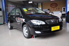 2012款比亚迪F3 1.5L GL-i手动标准型