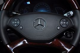 2012款奔驰S350L 4MATIC