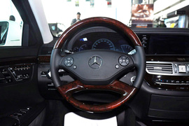2012款奔驰S350L 4MATIC