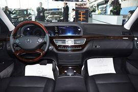 2012款奔驰S350L 4MATIC