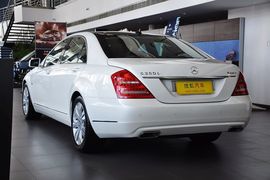 2012款奔驰S350L 4MATIC