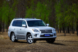 2012款雷克萨斯LX570试驾实拍