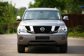 :试驾2012款途乐 5.6L V8旗舰版