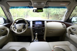 试驾2012款途乐 5.6L V8旗舰版