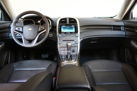 2012款雪佛兰迈锐宝对比测试