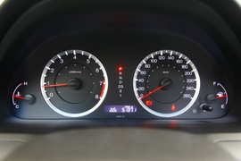 2012款本田雅阁对比测试