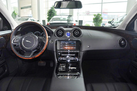 2012款捷豹XJL 3.0L V6伦敦限量版