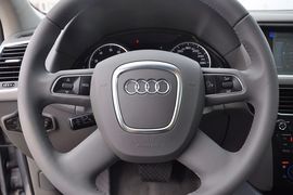 2012款奥迪Q5 2.0TFSI技术型