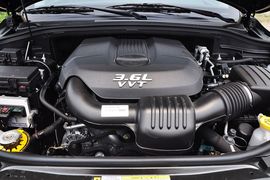 2012款JEEP大切诺基3.6L舒适导航版到店实拍