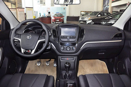 2012款MG5 1.5L手动豪华版