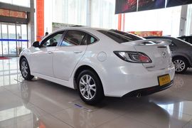 2012款马自达睿翼轿跑车2.0L豪华版