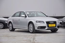 2012款奥迪A4L 2.0TFSI运动型