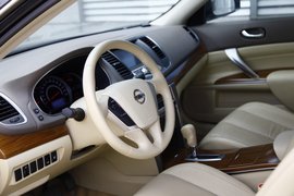 2011款东风日产天籁2.0L深度试驾