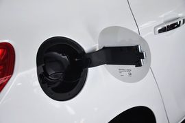 2012款别克英朗XT 1.6L手动进取版
