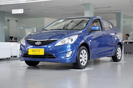 2010款现代瑞纳三厢1.4GS自动舒适型
