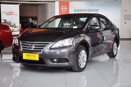 2012款东风日产轩逸1.8XV CVT科技尊享版