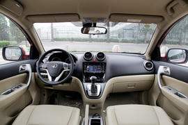 2012款长城哈弗H6 2.4L自动精英型