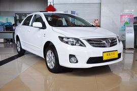 2011款丰田卡罗拉1.6L GL手动纪念版到店实拍