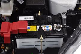 2012款铃木奥拓1.0L手动实用型到店实拍