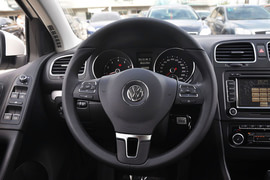 2012款高尔夫6 1.4TSI手自一体豪华型到店实拍