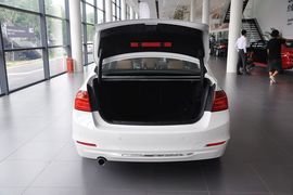 2013款宝马320Li豪华型到店实拍