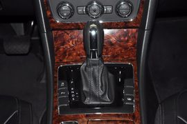 2012款大众帕萨特1.8TSI DSG御尊版到店实拍