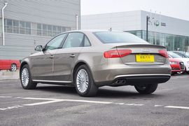 2013款奥迪A4L 35TFSI自动技术型
