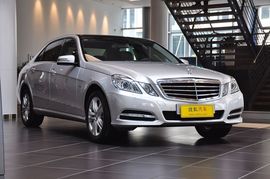 2012款奔驰E260L时尚型