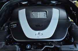2012款奔驰E300L时尚型