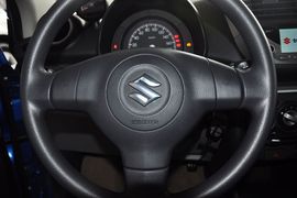 2013款长安铃木新奥拓1.0L手动炫酷型