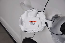 2011款铃木天语SX4 1.6L手动灵动型