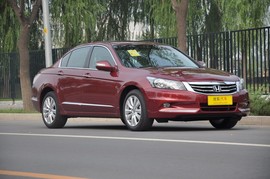 2013款广汽本田雅阁2.4L PE