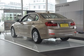 2013款宝马320Li时尚型
