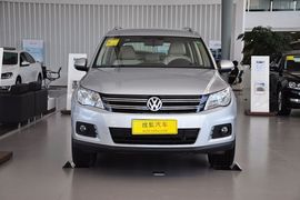 2012款大众途观1.8TSI两驱手动进享版到店实拍