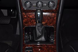 2012款大众帕萨特2.0TSI DSG御尊版到店实拍
