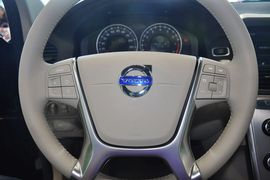 2013款沃尔沃XC60 T6 AWD舒适版