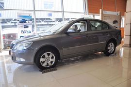 2012款斯柯达明锐 1.6L手自一体逸俊版