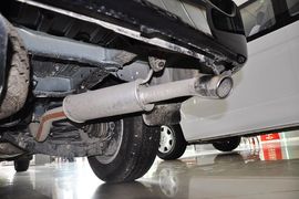 2011款金杯阁瑞斯2.4L尊领标准型长轴11座