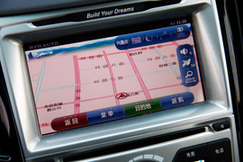 2013款比亚迪速锐1.5TID旗舰型