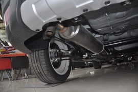 2012款风神H30 CROSS 1.6L手动尊逸型