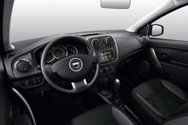 2013款Dacia-Sandero_Stepway