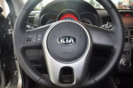 2012款起亚福瑞迪1.6L GLS手动纪念版