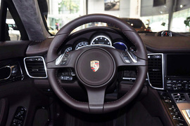 2012款保时捷Panamera Turbo S
