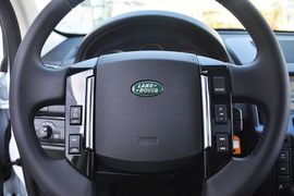 2012款路虎神行者2 2.2T SD4 HSE
